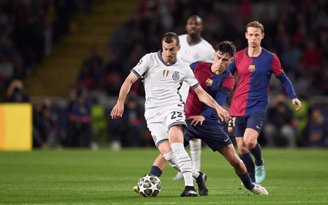 意媒：弗拉霍维奇已接受检查，确定为内收肌紧张未出现损伤（意媒：弗拉霍维奇检查结果为内收肌紧张，未见损伤）