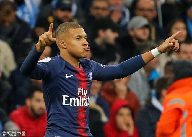 凯恩切换到“全能战士”模式，拜仁可以专心打欧冠了！（凯恩开启全能战士模式，拜仁得以专注欧冠！）