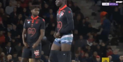 韩足晚报（2025.11.6）黄仁范缺席，韩国启用B计划（2025年11月6日韩足晚报：黄仁范缺阵，韩国启用备选方案）