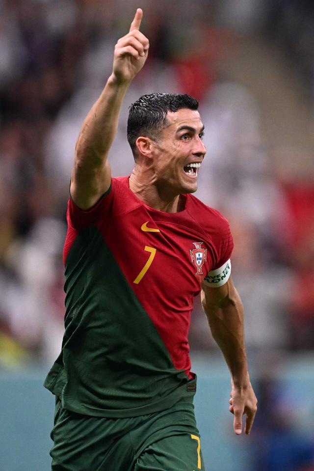 意甲积分榜：争冠白热化，米兰1球净胜球优势领先那不勒斯居首（意甲积分榜焦灼：米兰以1球净胜优势力压那不勒斯领跑）