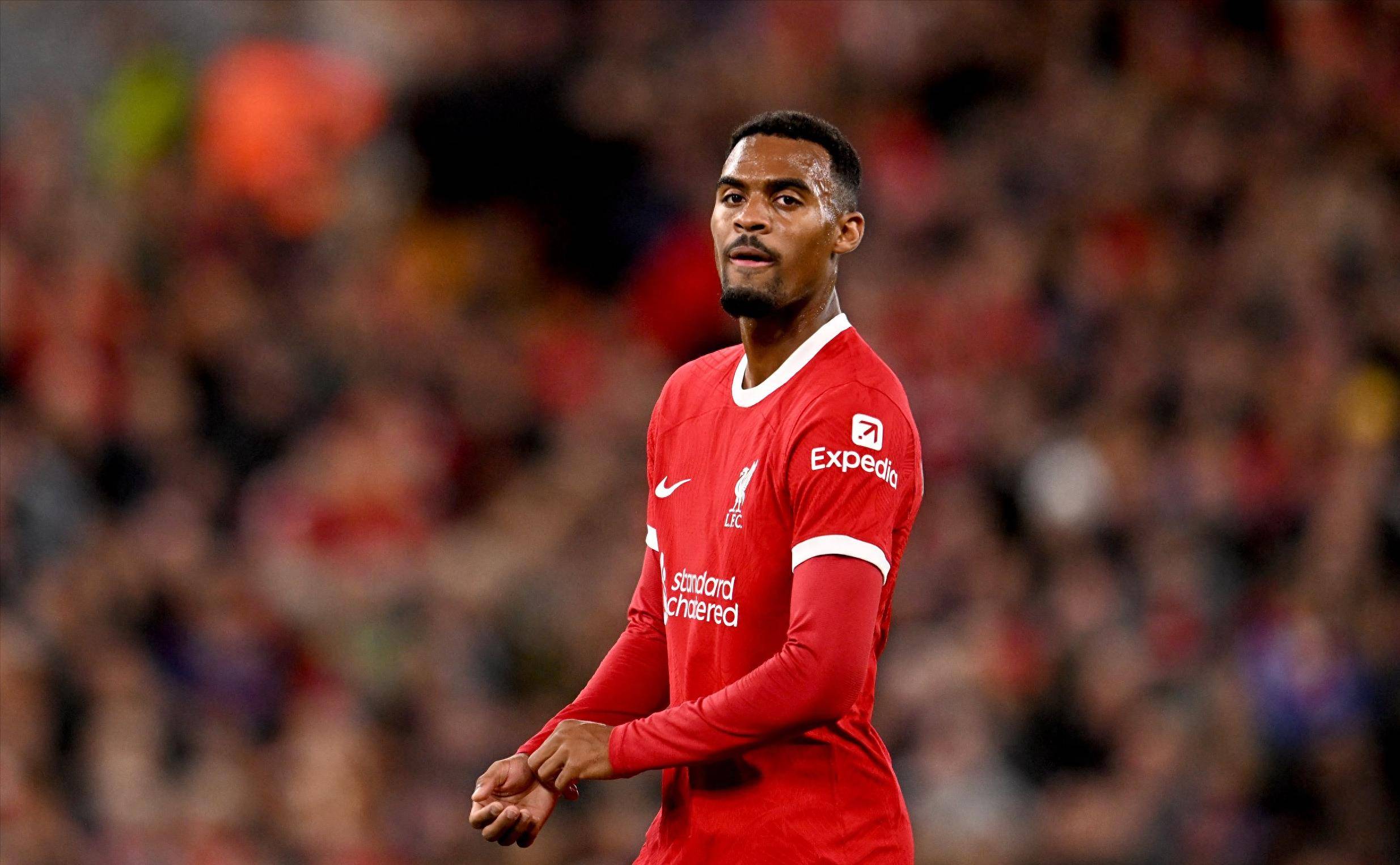 托特纳姆热刺和纽卡斯尔联队得知了从竞争对手那里挖走卡洛·安切洛蒂钟爱的进球机器的可能性。（热刺与纽卡被曝有望从对手手中挖走安切洛蒂偏爱的进球机器）