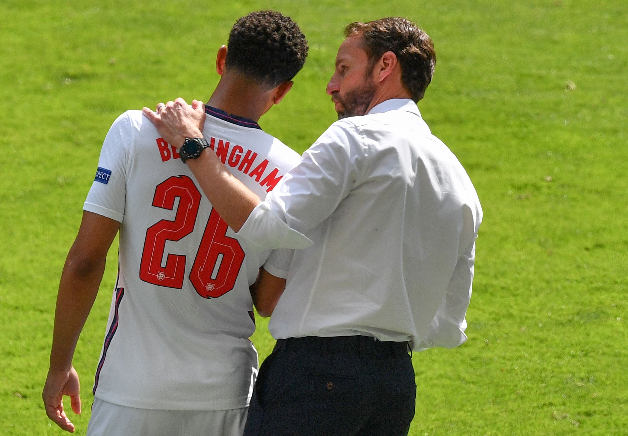 安东尼奥：王钰栋身体和精神都很疲劳，我们决定让他休息（安东尼奥：王钰栋身心疲惫，已安排休息）