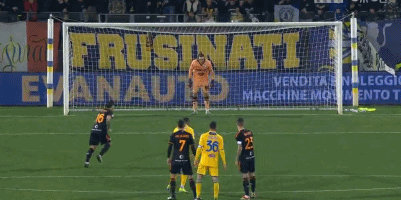 上海申花网红基力安姆巴佩在个人社交称：如果明天申...（申花网红基力安姆巴佩社媒发声：若明天申花…）