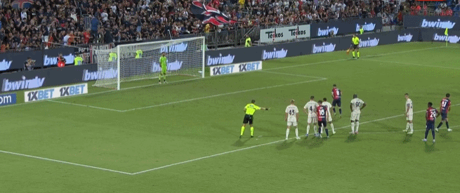 米体：路易斯-恩里克表现低迷，对阵比萨或成他的最后机会（米体：路易斯-恩里克战绩不振，战比萨或成最后自救之战）