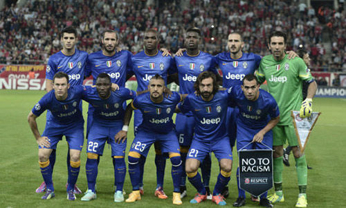 西甲榜首之争再次白热化（西甲榜首争夺再度升温）