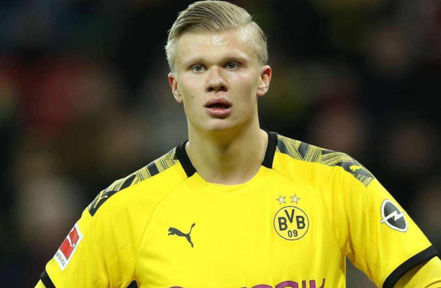 武汉女足1-1纳萨夫女足，唐涵造乌龙，马君失点，奥乌苏失空门