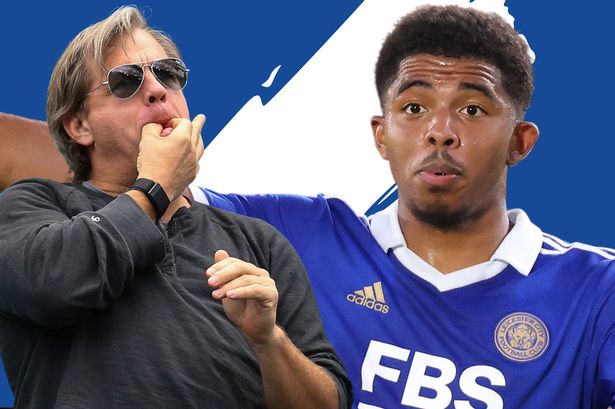 翻修球场，“连滚带爬”为的是“从从容容”（球场整修：眼下的连滚带爬，换来日后的从容不迫）