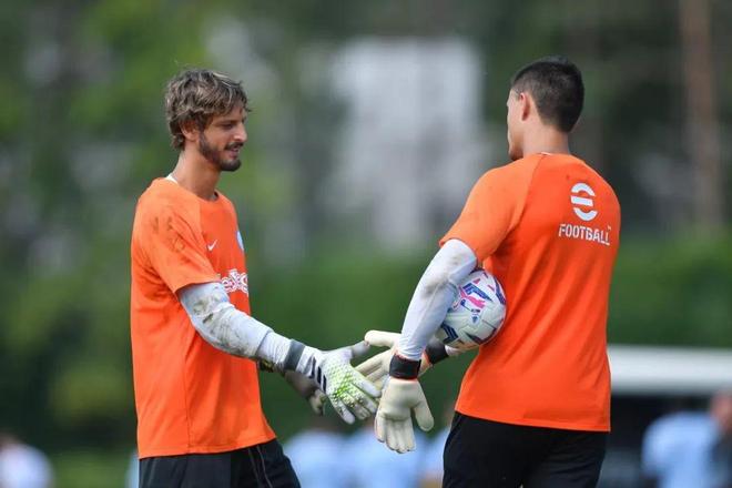 懂球帝中超MVP｜萨里奇：我会竭尽所能回馈球迷