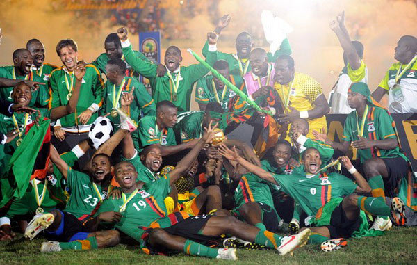 勇士老将挺身而出定胜局