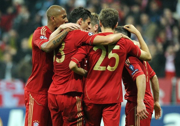 欧冠积分榜分析：小组晋级形势紧张,（欧冠积分榜解读：小组出线形势吃紧）