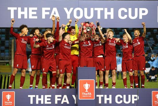 杜兰特关键补篮赢下比赛（杜兰特关键补篮助队取胜）