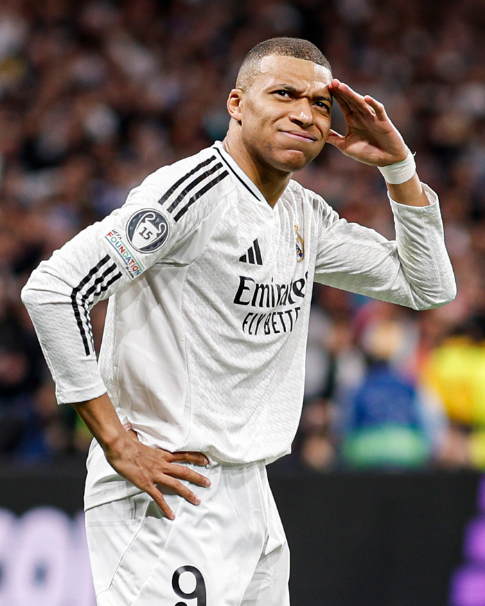 罗体：迪巴拉因发烧缺席罗马的训练，多夫比克恢复跑步练习（罗体报道：迪巴拉发烧缺席罗马训练，多夫比克重启跑步训练）