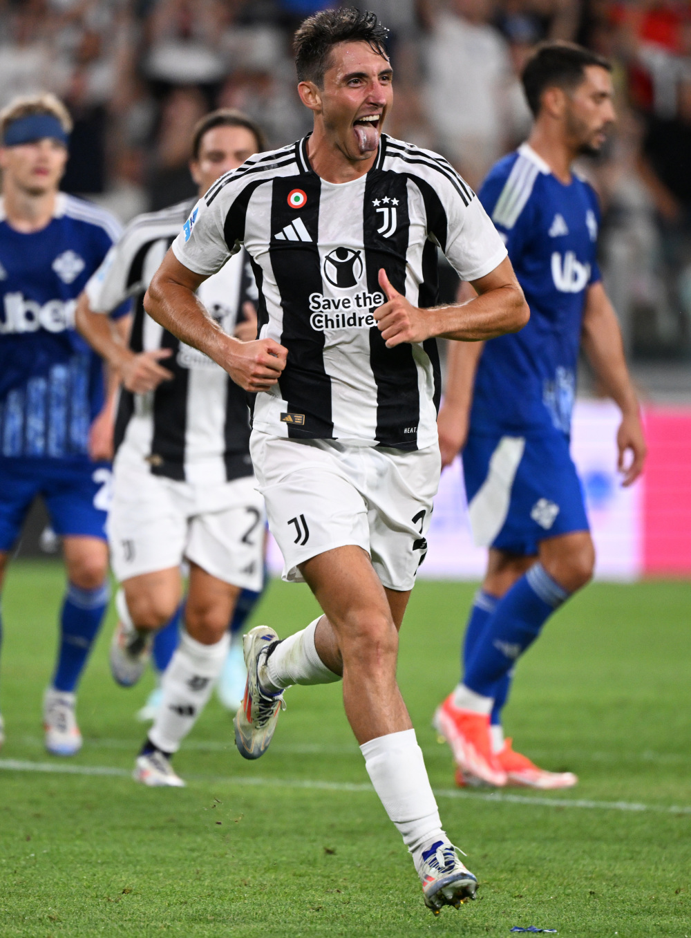 海纳：穆勒未来可以接替我成为拜仁主席，他对俱乐部了如指掌（海纳看好穆勒未来接任拜仁主席：他对俱乐部无比熟悉）