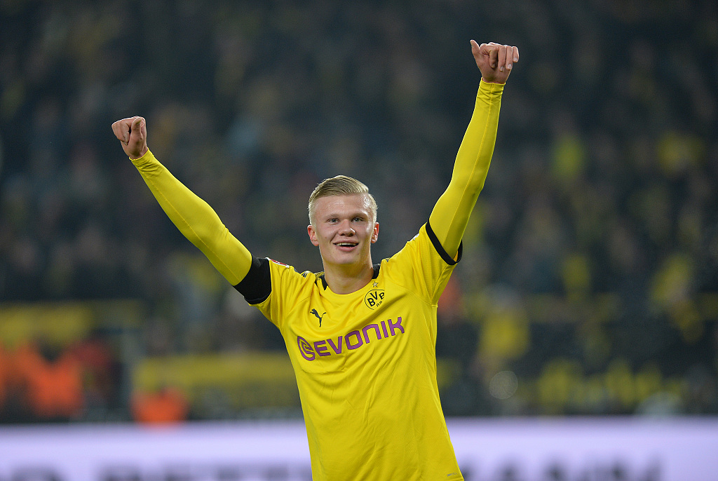 乒乓球混团世界杯：国乒8-0韩国豪取5连胜，王楚钦拿分