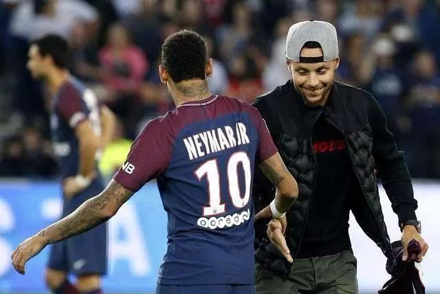 罗马诺：利马正随阿根廷队训练，有望国际比赛日后复出